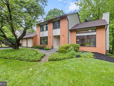 11004 Broad Green Dr