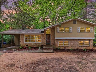 602 Eden Ln
