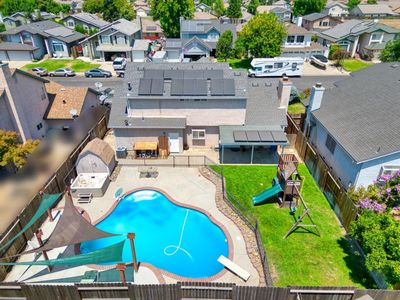 Property at 1543 Ullrey Ave, Escalon, CA