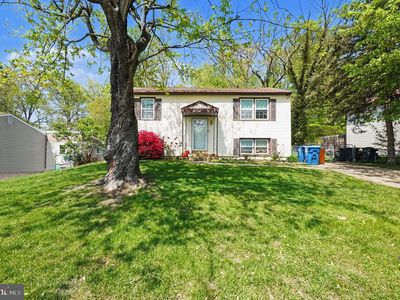 122 W Village Rd