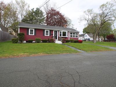 4 Simmons Ave