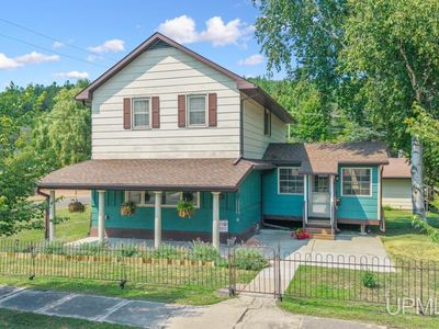 300 13th Ave