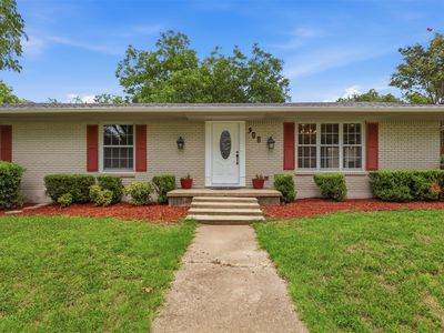 908 W Westhill Dr