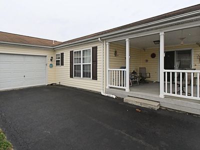 2005 Highland Ct #2005