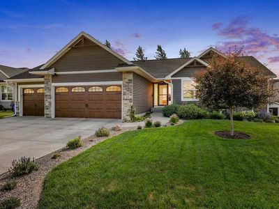 1626 Prairie Rose Dr SW