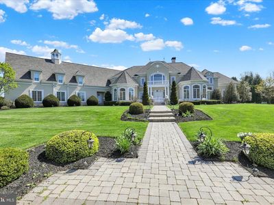 1000 Bluestone Dr