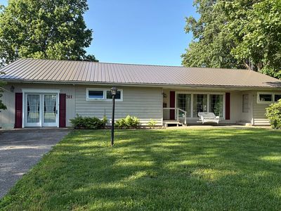 311 W Main St
