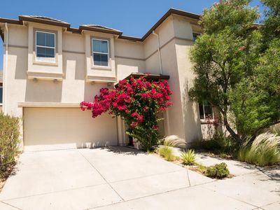 1038 Bridlewood Dr