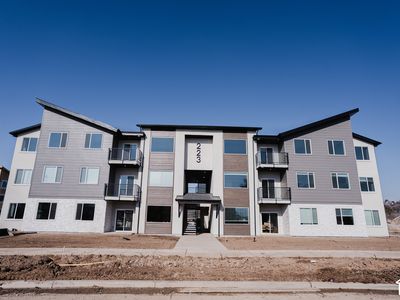 351 E Volunteer Dr #11-203