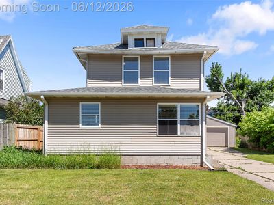 218 W Greenlawn Ave