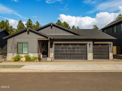 516 N Valerian Ln