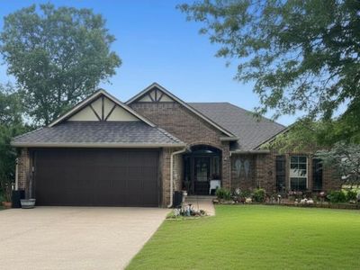 923 County Street 2935