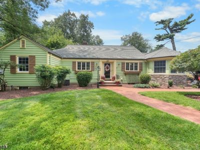 950 Belvidere