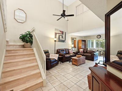 2118 Discovery Circle W