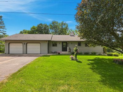 33612 Shorewood Dr