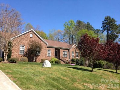 1919 Ashmere Dr