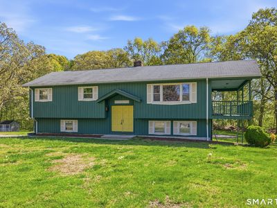16 Julian Drive
