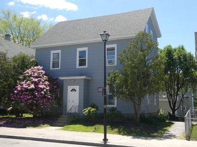 373 LAKE Avenue