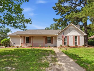 1104 Longwood Pl