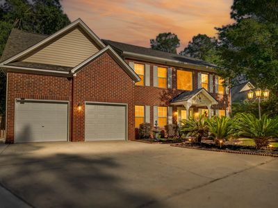 112 N Knightsbridge Ct