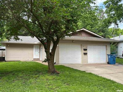 141 N Douglas Ave