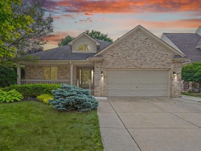 13560 Trotters Ln