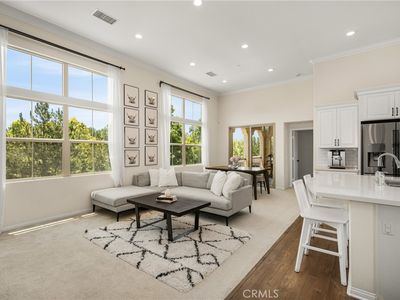 208 Rose Arch