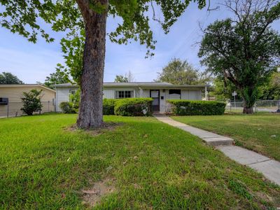 362 CHERRY RIDGE DR
