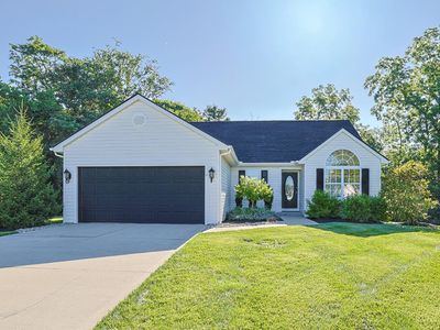 1335 Cross Creek Dr