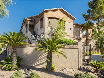 5750 E Hacienda Ave UNIT 210