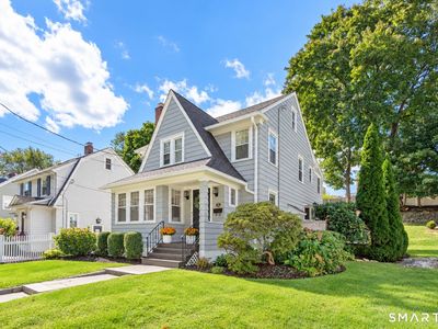 1106 Valley Road
