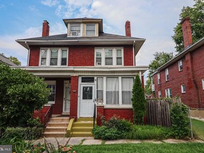 2719 Reel St