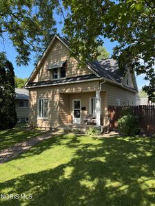Property at 323 S Main St, Walbridge, OH