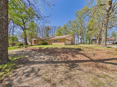 23813 Forum Rd
