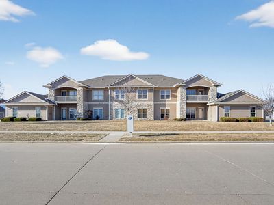 2506 NE Oak Dr Unit 2