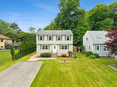 1 Wapping Dr