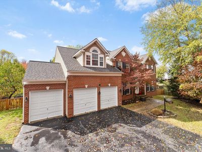 913 Strawberry Ct