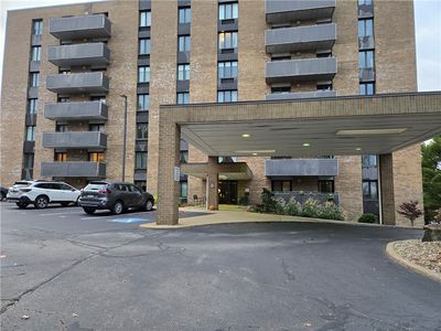 820 E Beau St APT 2L