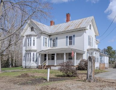 15 Upper Main Street