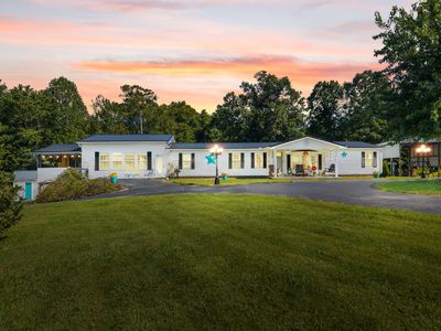 762 Dogwood Ln