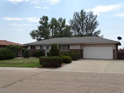 330 W Union Ave