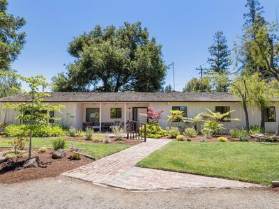 1235 Montclaire Way