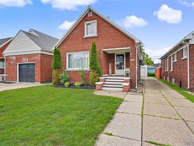 106 Palm St