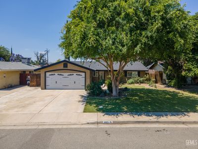 3801 April St