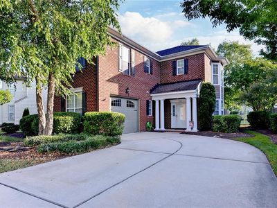 515 Silk Tree Ln