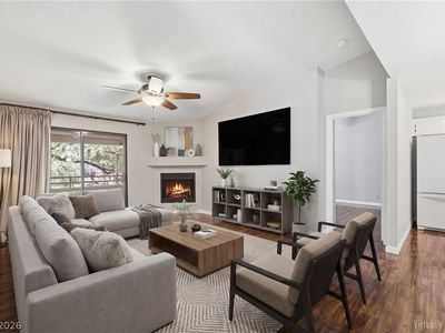 2641 S Durango Dr APT 201