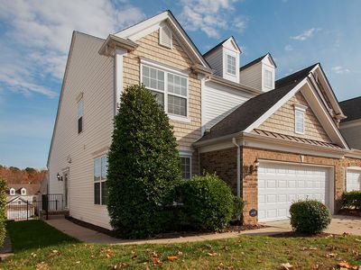 321 Shady Creek Ln