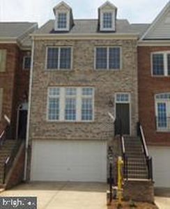 6830 Witton Cir