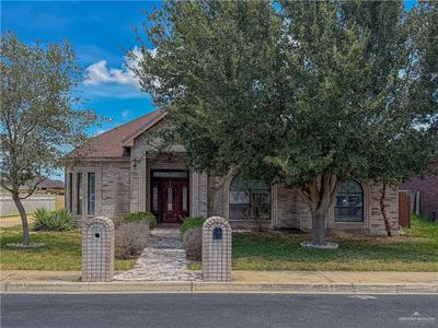 3311 Lancelot Ln