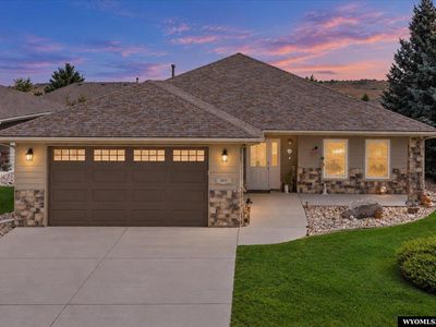 881 Recluse Ct